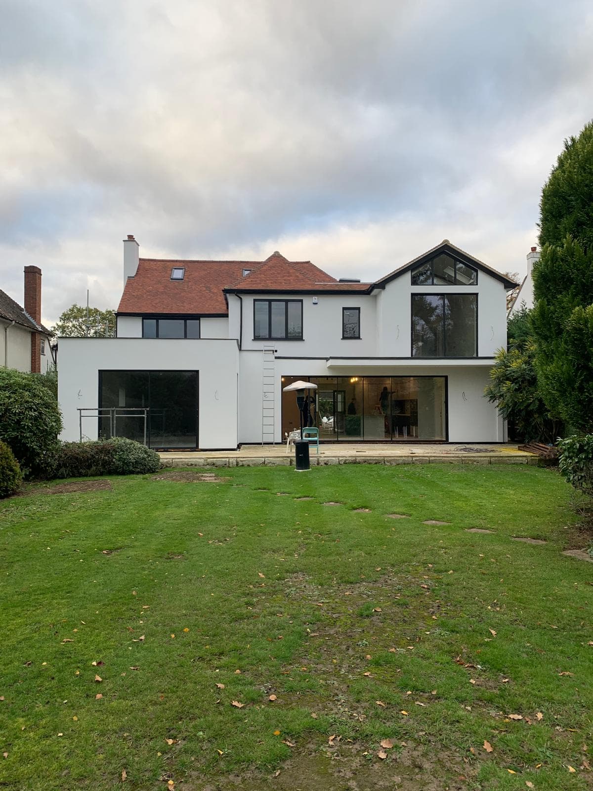 Bromley Contemporary Home - Photo 3