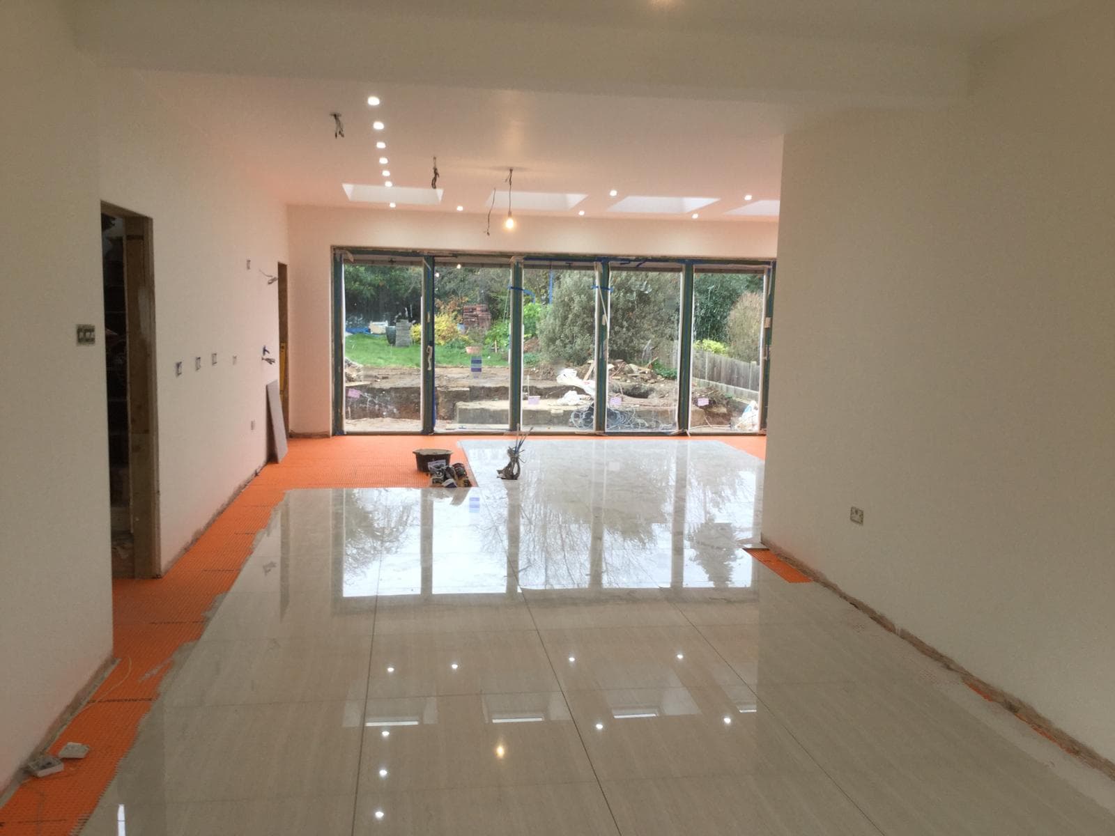 Decorating & Interiors - Photo 19