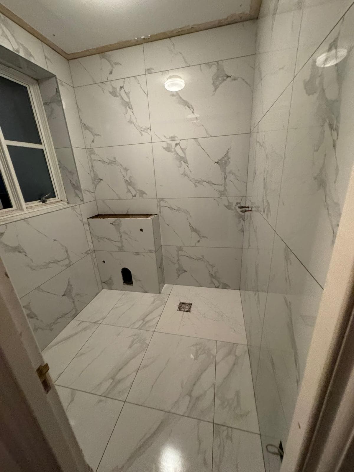 Bathrooms - Photo 4